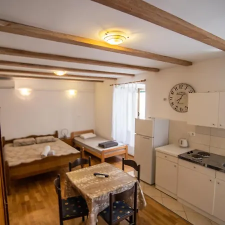 Loriana Apartment Sibenik
