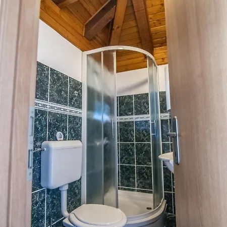 Loriana Apartment