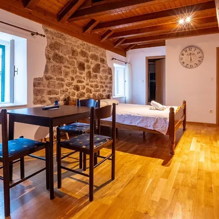Appartement Loriana *